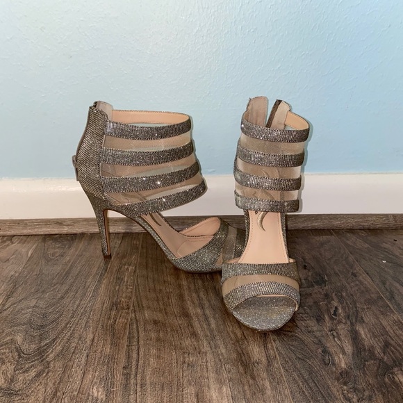 Sparkle heels! - Picture 3 of 3